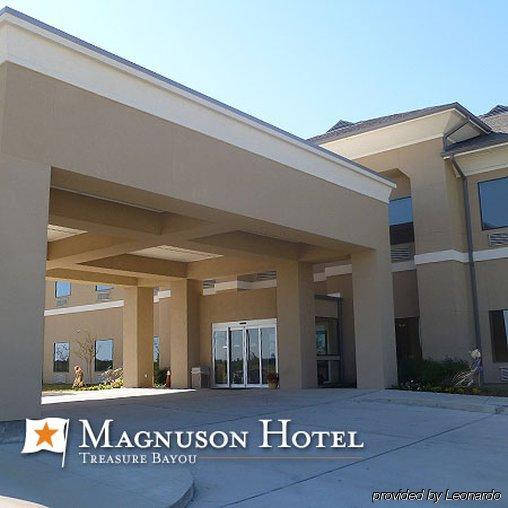 Ambassador Inn & Suites Baldwin Екстер'єр фото