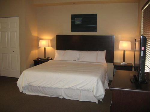 Ambassador Inn & Suites Baldwin Екстер'єр фото